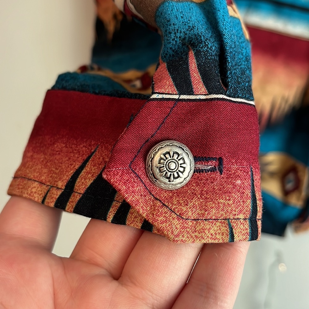 Western Aztec Blouse - Picture 3 of 5